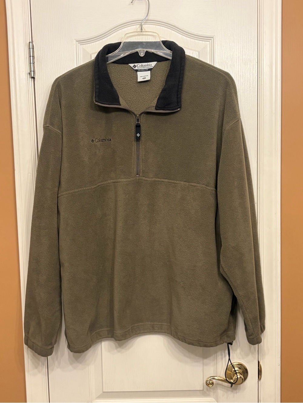 Columbia Women’s Olive Quarter-Zip Fleece Pullover
